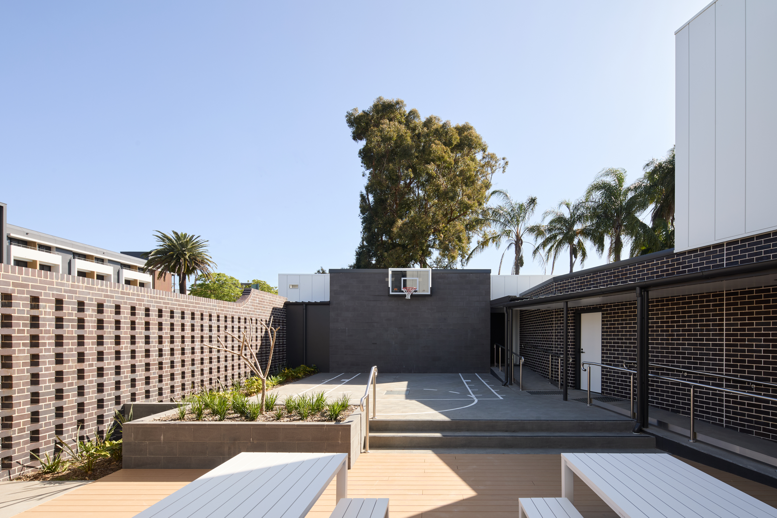 Knights Boarding House Gallery Image 2